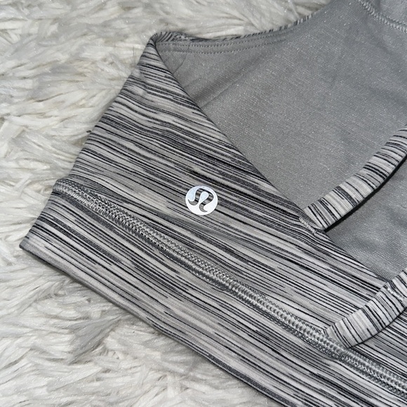 Lululemon Energy Bra *Medium Support, B-D Cup Space Dye Camo White Silver Spoon - Picture 3 of 4